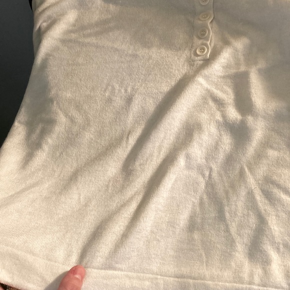 Ames Henley - Picture 16 of 17